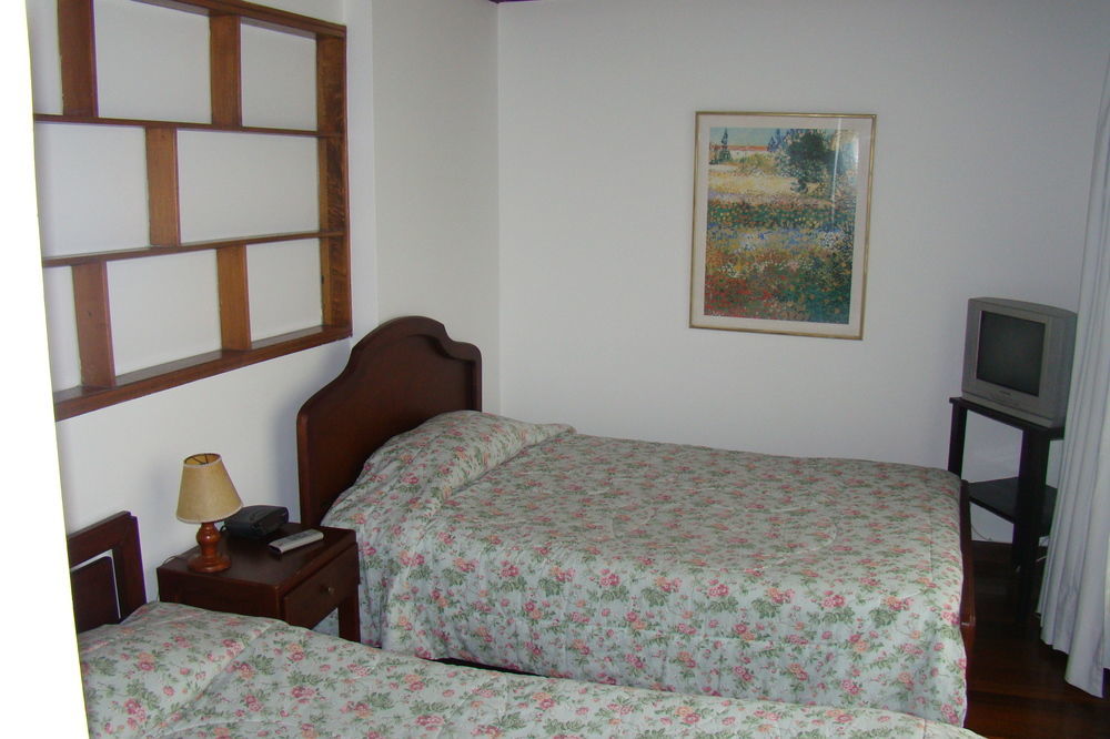 Hostal Bogota Real Luaran gambar